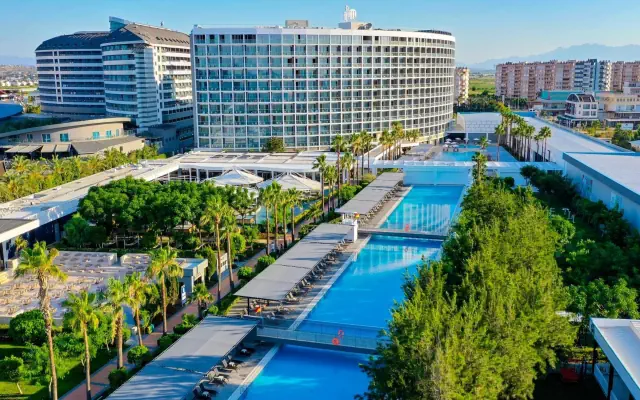 Crystal Centro Pearl Collection (ex. Amara Centro Resort)