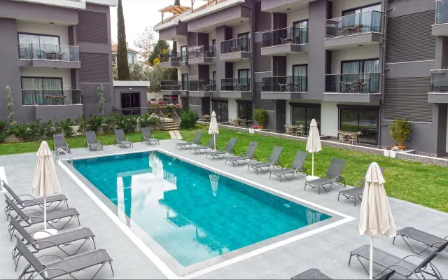A Suite Side