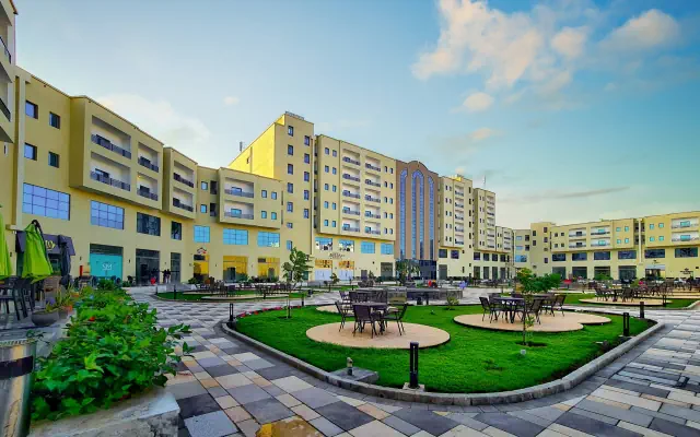 Plaza Hotel and Resort