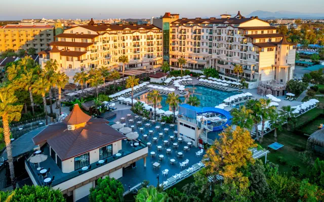 Bella Resort