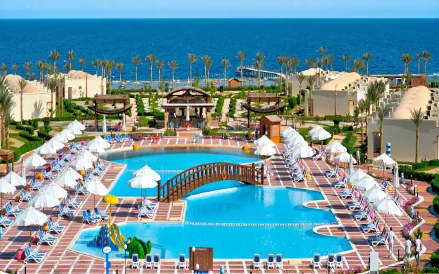 Amarina Queen Resort