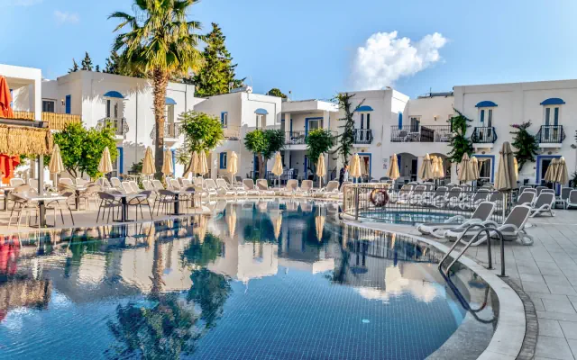 Club Paloma Family (ex Bitez Paloma Apartments)