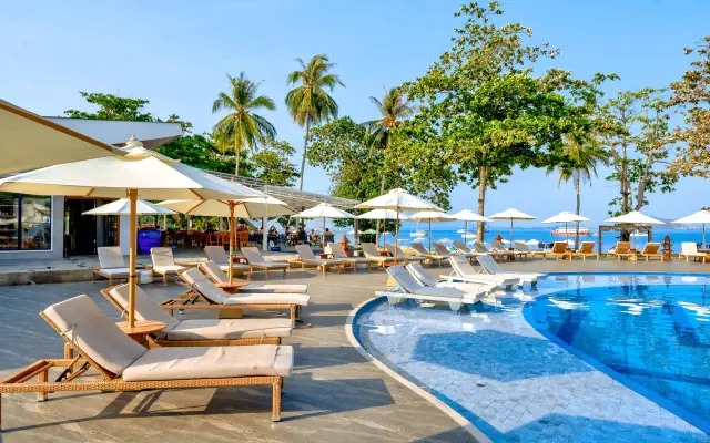 Royal Yao Yai Island Beach Resort