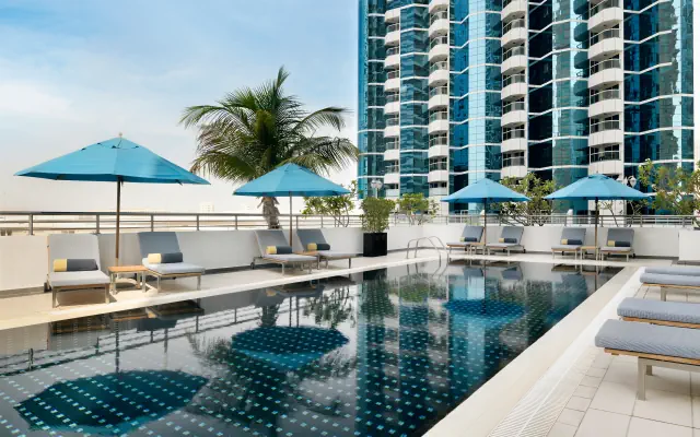 Movenpick Jumeirah Lakes Towers