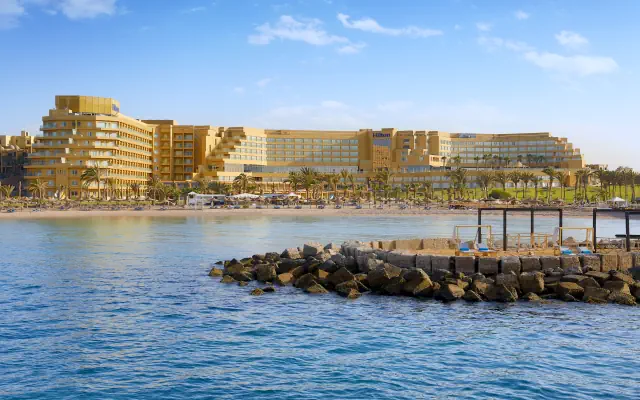 Hilton Plaza (Hurghada)