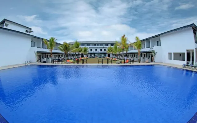 Coco Royal Beach Resort