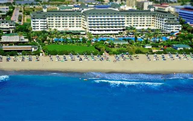 M. C. Arancia Resort