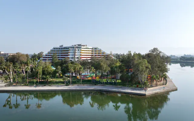 Megasaray Resort Side (ex. Aska Side Grand Prestige)