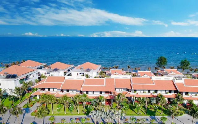 Blooming Lotus Resort