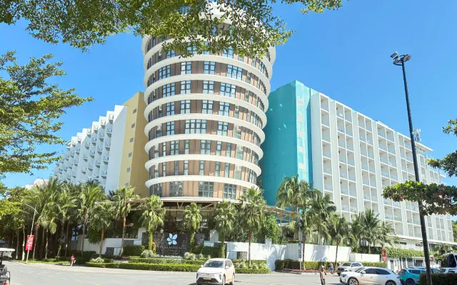 Premier Residences Phu Quoc Emerald Bay