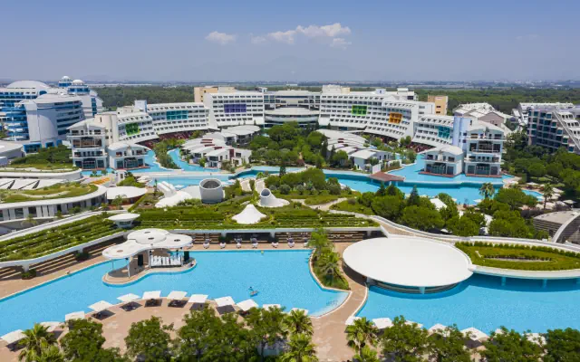 Cornelia Diamond Golf Resort & SPA