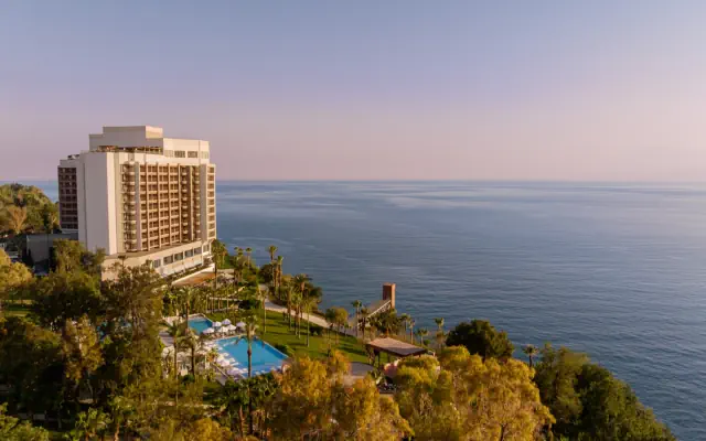 Akra Hotel (ex. Barut Akra)