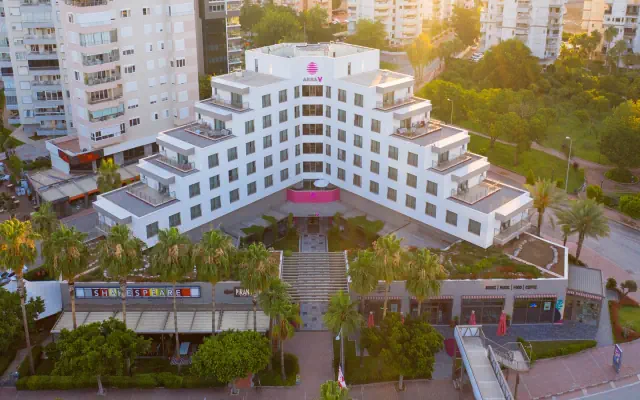 Akra V (ex. Barut Akra Park)