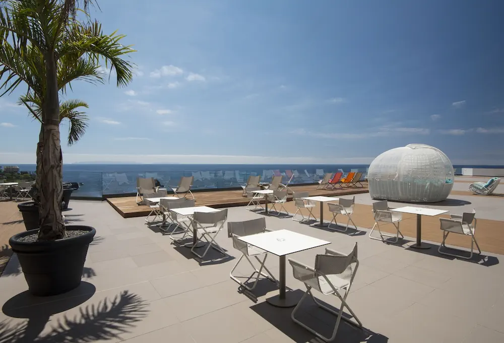 HOTEL: Hotel Baía Azul