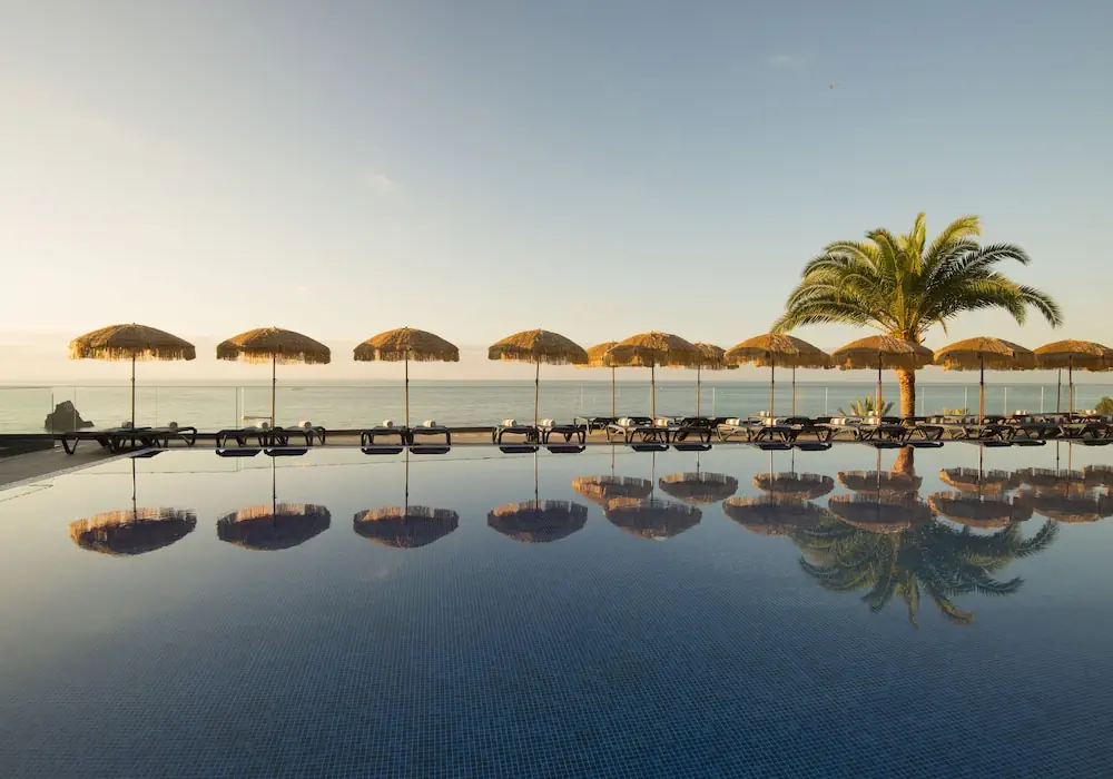 HOTEL: Hotel Baía Azul