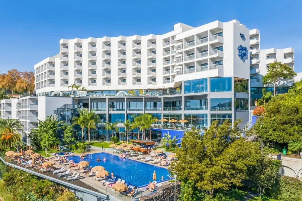HOTEL: Hotel Baía Azul