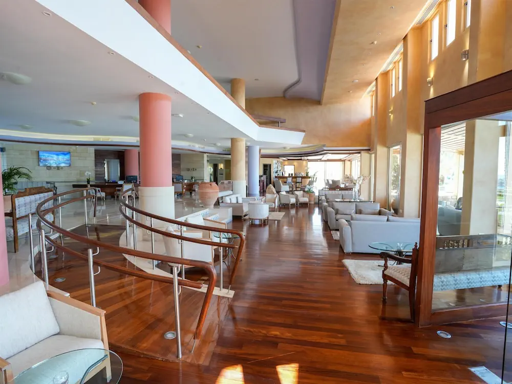 HOTEL: Thalassa Boutique Hotel and Spa