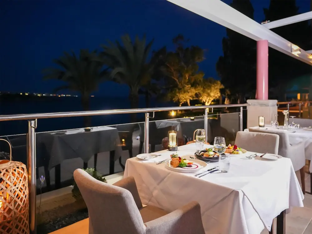 HOTEL: Thalassa Boutique Hotel and Spa