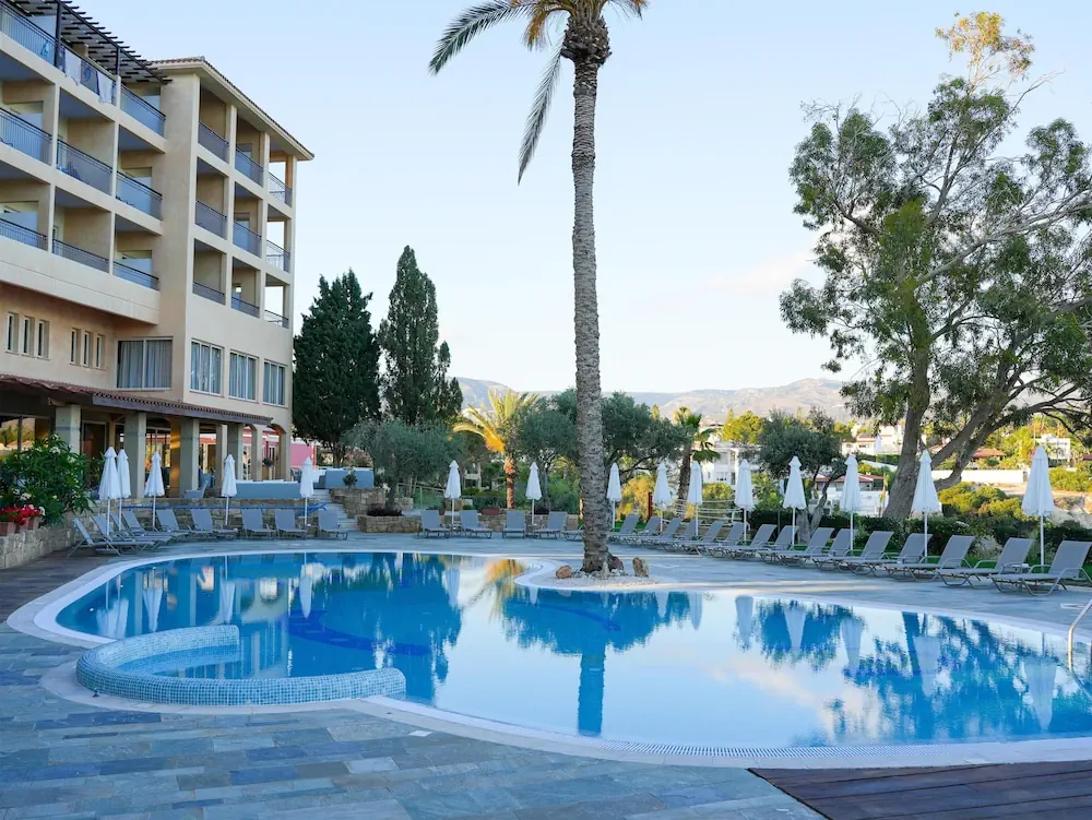 HOTEL: Thalassa Boutique Hotel and Spa