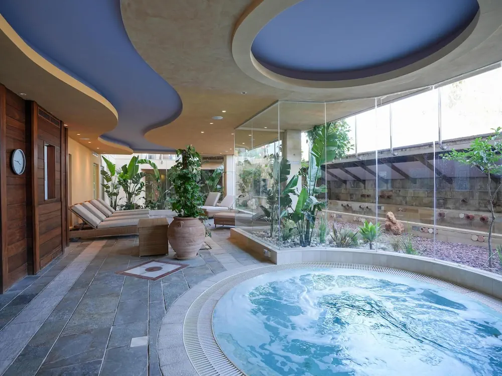 HOTEL: Thalassa Boutique Hotel and Spa