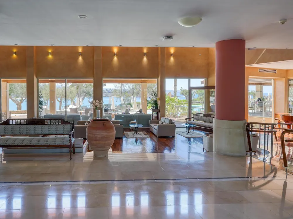 HOTEL: Thalassa Boutique Hotel and Spa