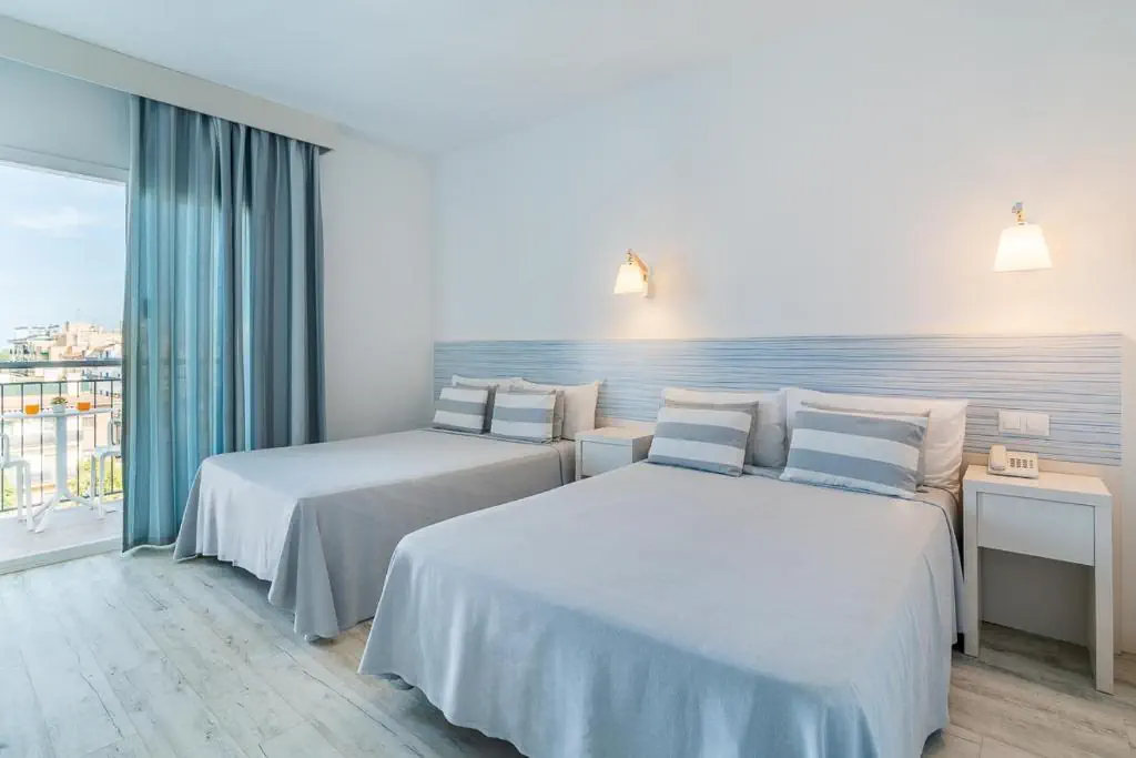 HOTEL: FERGUS Club Pineda Splash