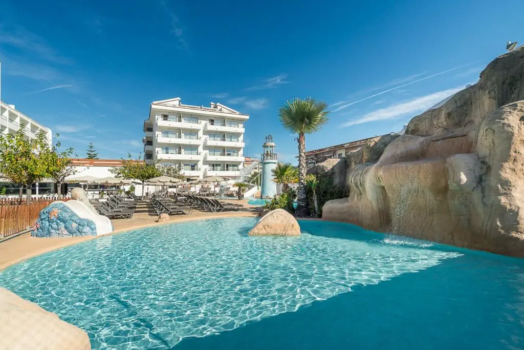 HOTEL: FERGUS Club Pineda Splash