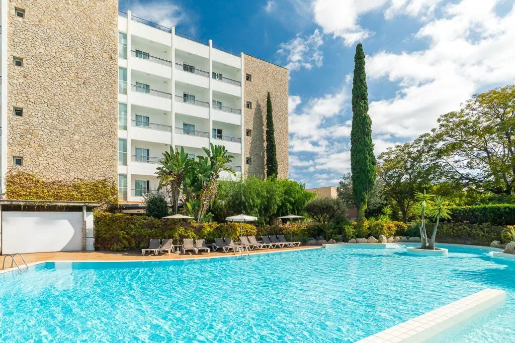 HOTEL: FERGUS Club Pineda Splash