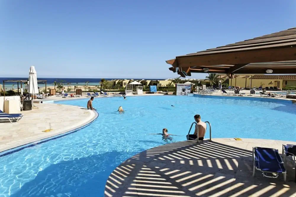 Three Corners Fayrouz Plaza Beach Resort photo 1