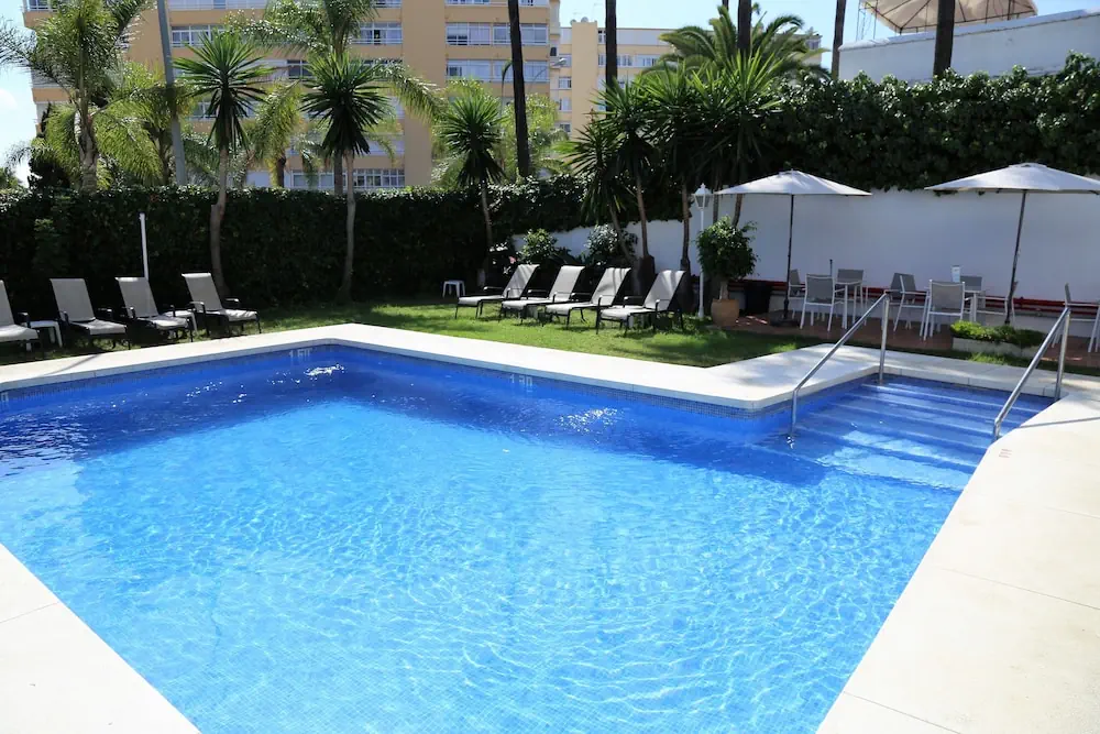 HOTEL: Hotel Arcos de Montemar