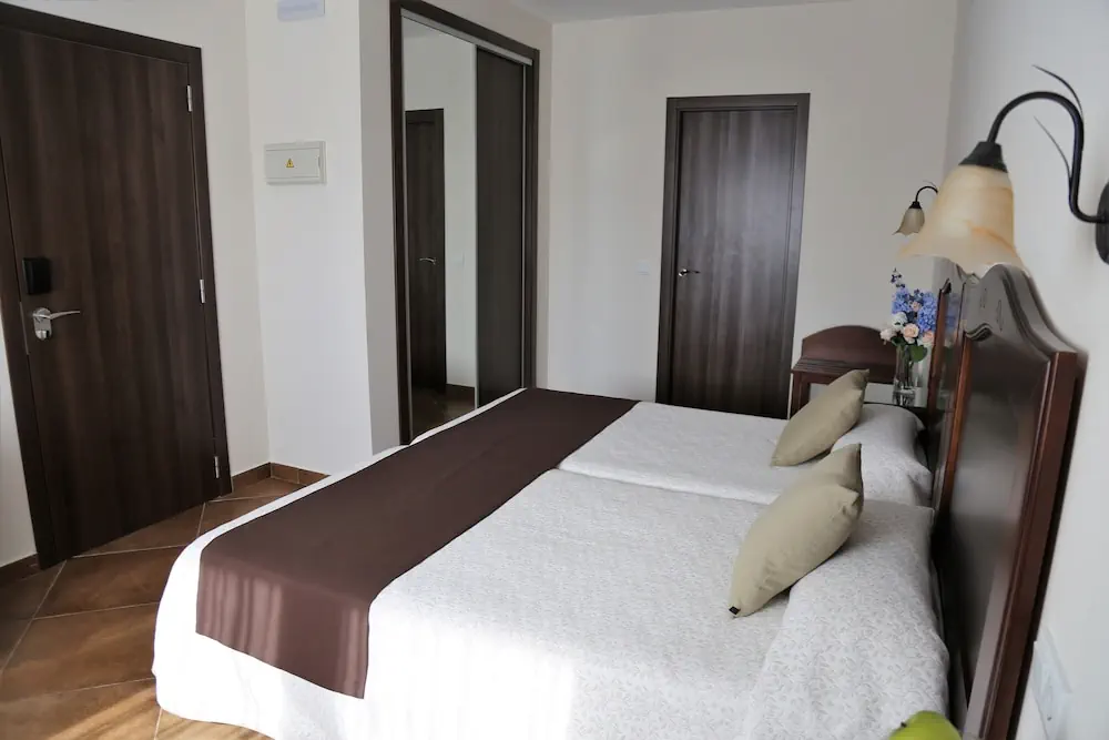 HOTEL: Hotel Arcos de Montemar