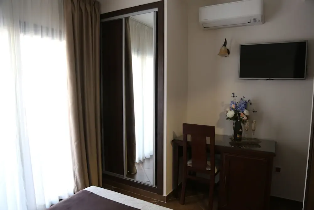 HOTEL: Hotel Arcos de Montemar