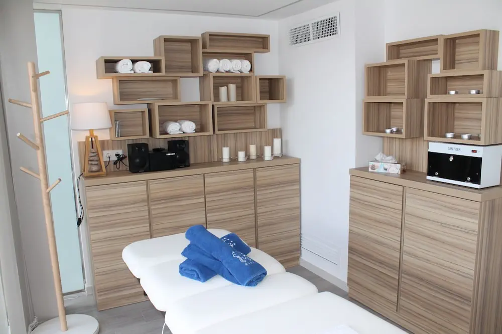HOTEL: Bahia de Alcudia Hotel and Spa