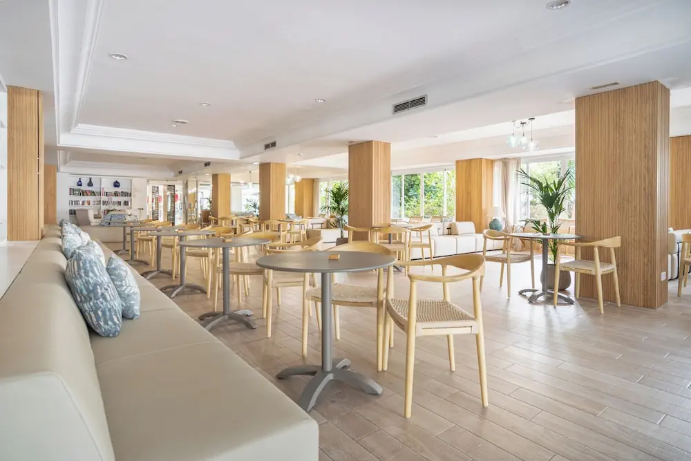 HOTEL: Bahia de Alcudia Hotel and Spa