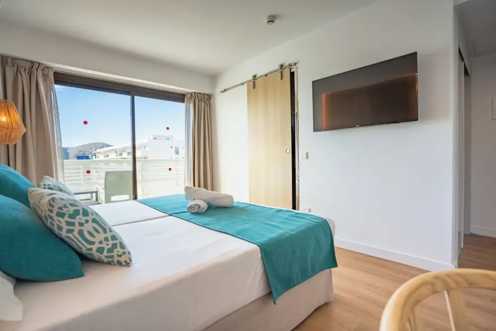 HOTEL: Bahia de Alcudia Hotel and Spa