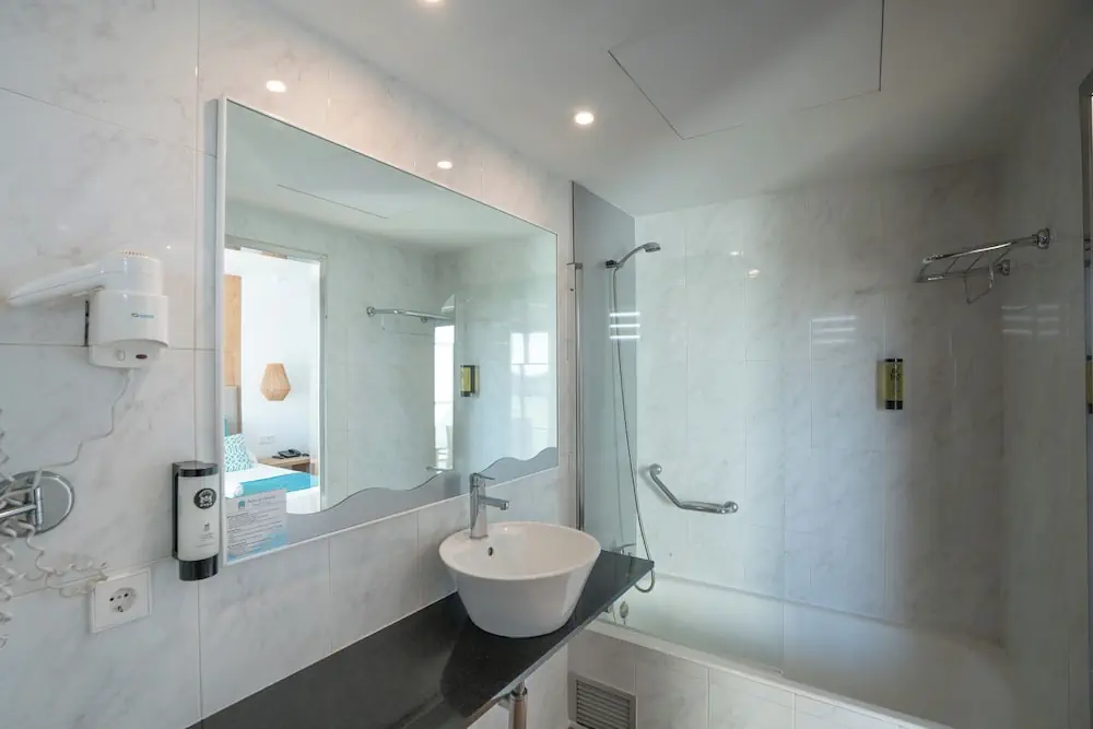 HOTEL: Bahia de Alcudia Hotel and Spa