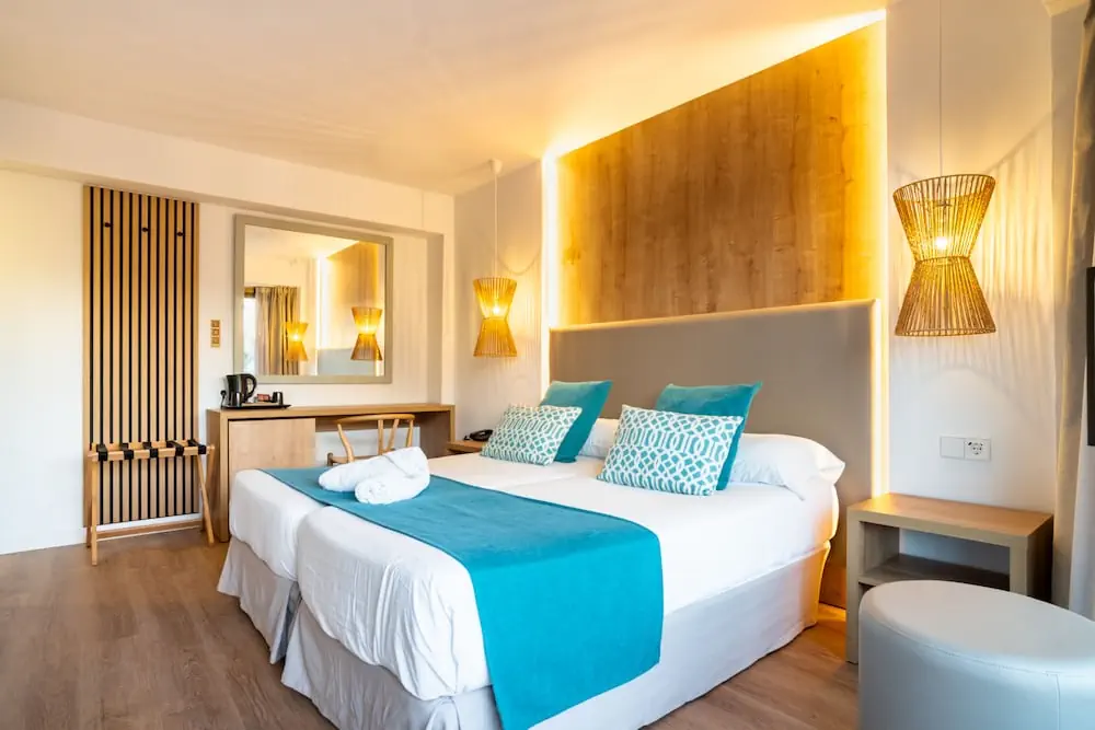HOTEL: Bahia de Alcudia Hotel and Spa