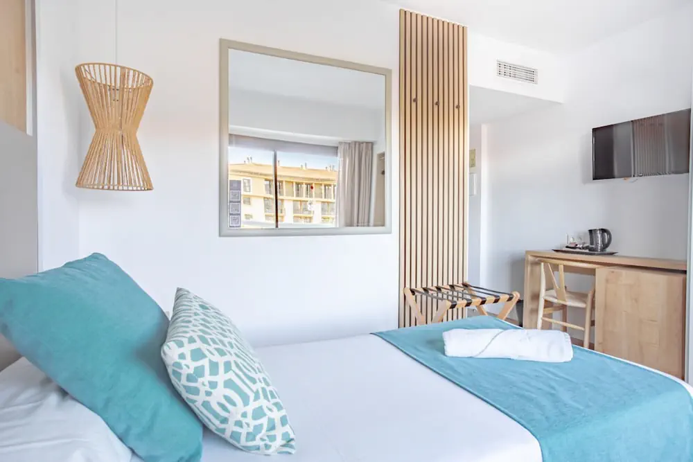 HOTEL: Bahia de Alcudia Hotel and Spa