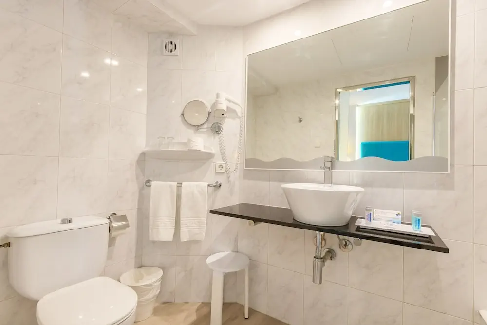 HOTEL: Bahia de Alcudia Hotel and Spa