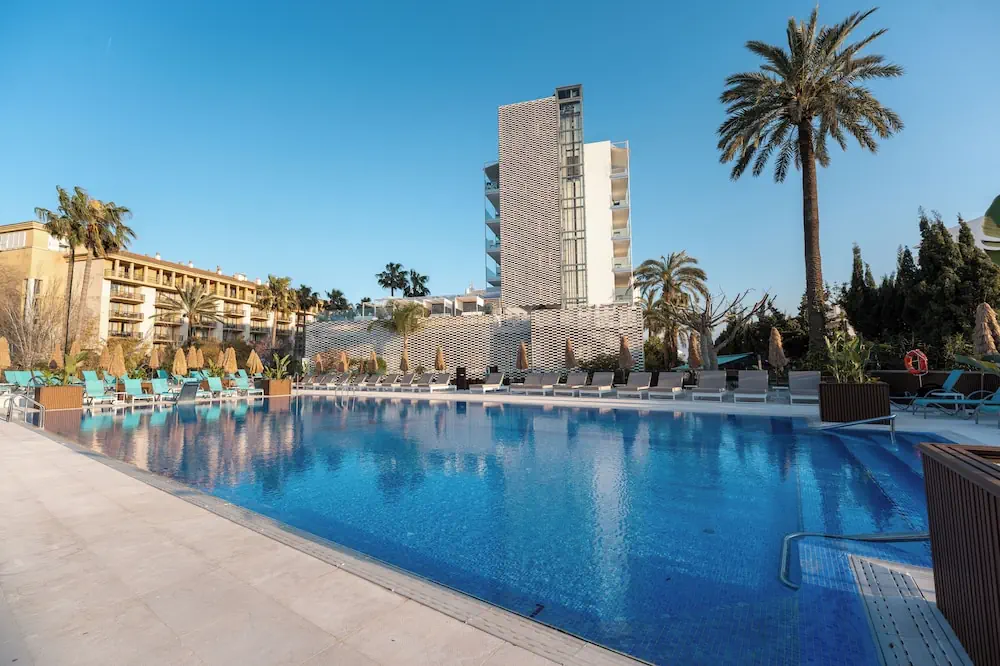 HOTEL: Bahia de Alcudia Hotel and Spa