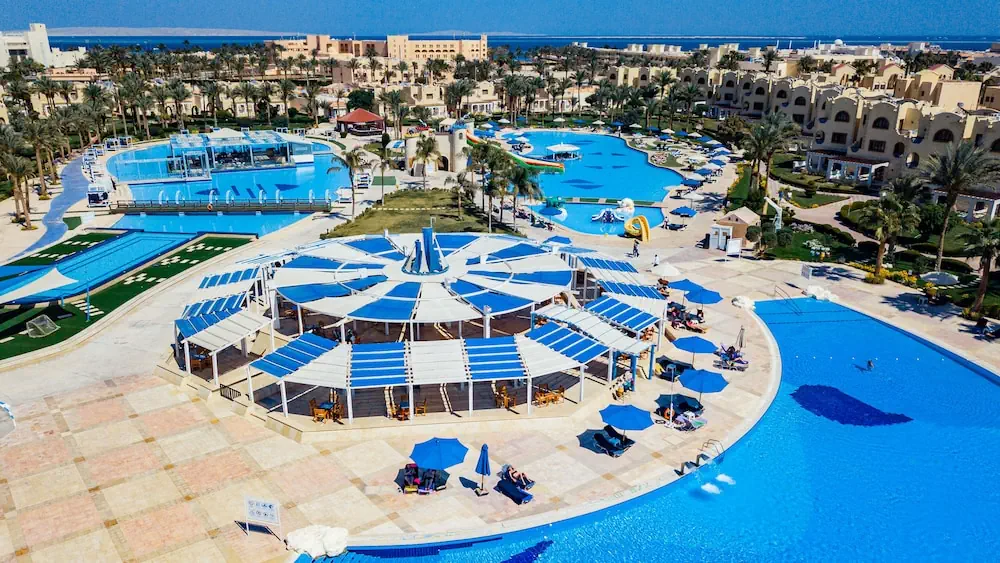 Royal Lagoons Aqua photo 1