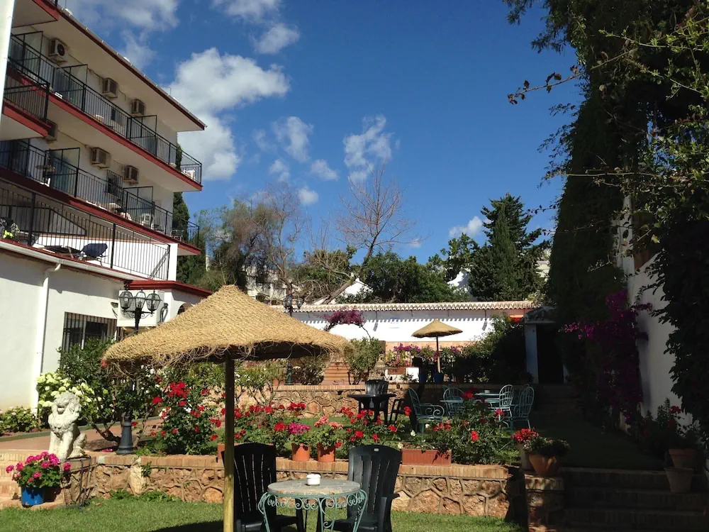 HOTEL: Hotel Carmen Teresa