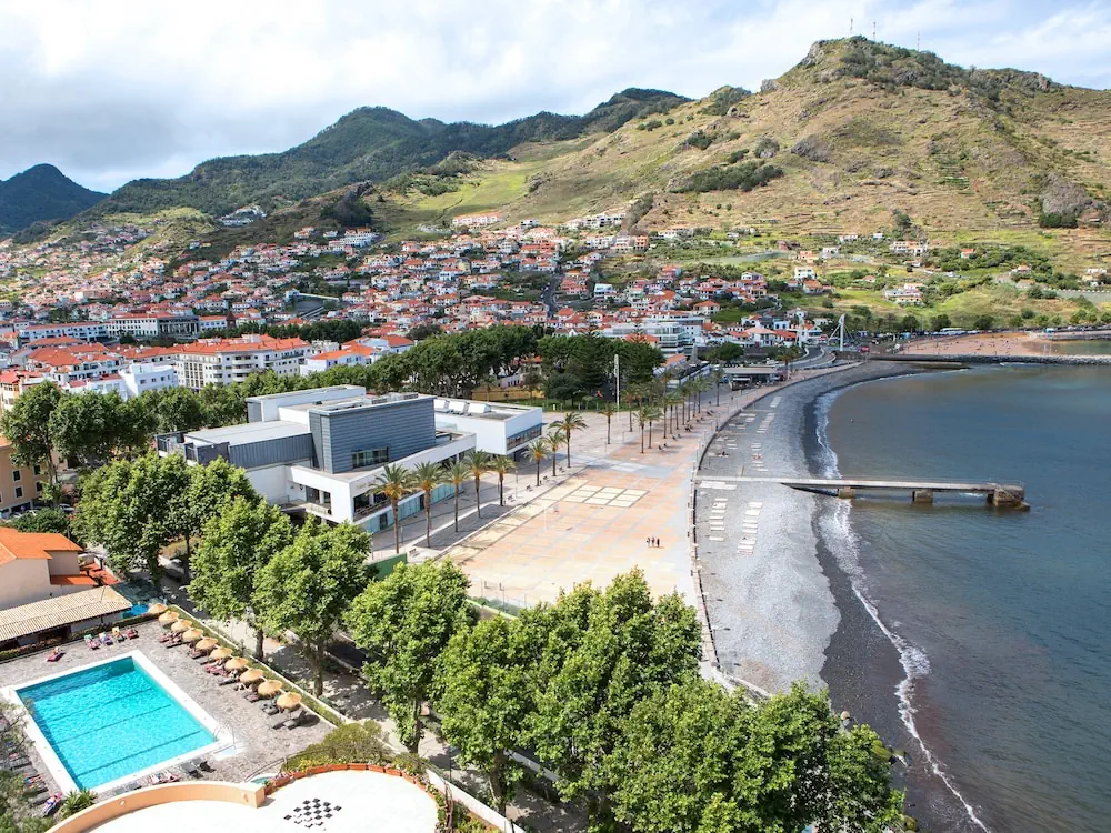 Dom Pedro Madeira Ocean Beach photo 1