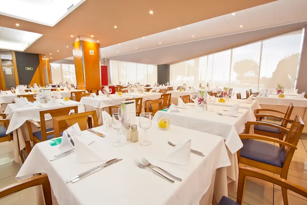 HOTEL: AQUA Hotel Promenade and Spa