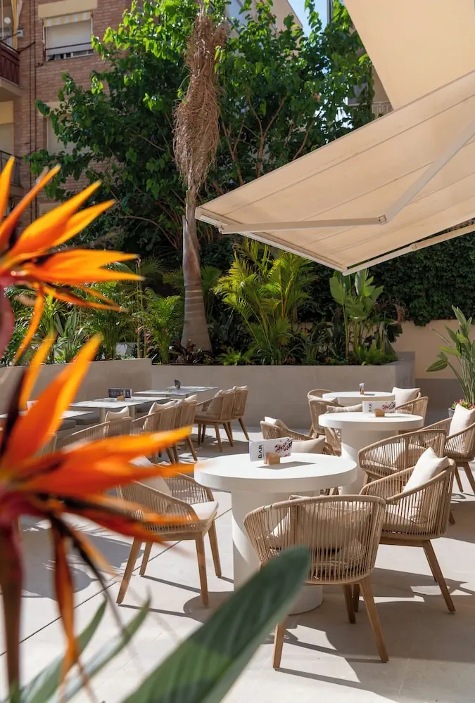HOTEL: AQUA Hotel Promenade and Spa