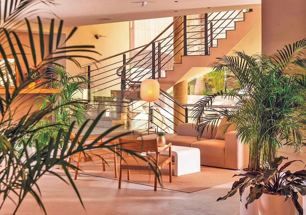 HOTEL: AQUA Hotel Promenade and Spa