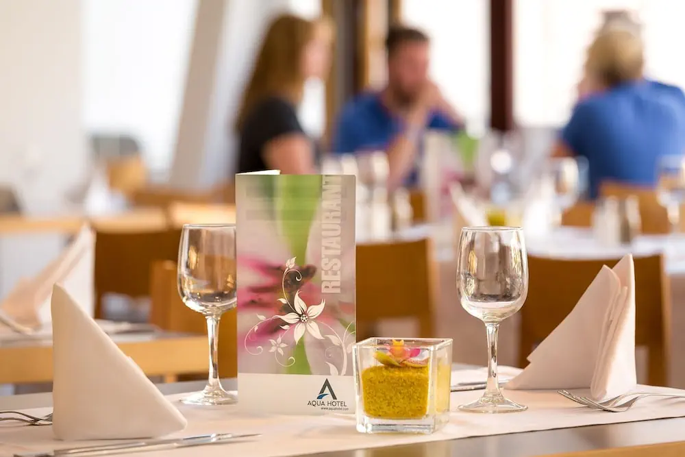 HOTEL: AQUA Hotel Promenade and Spa