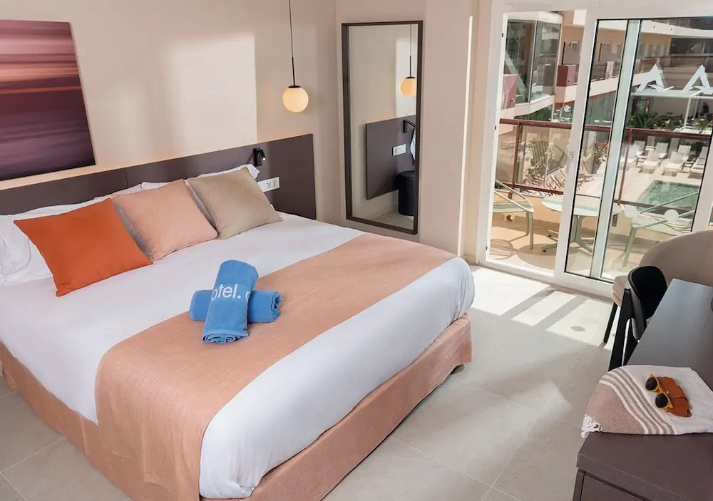HOTEL: AQUA Hotel Promenade and Spa
