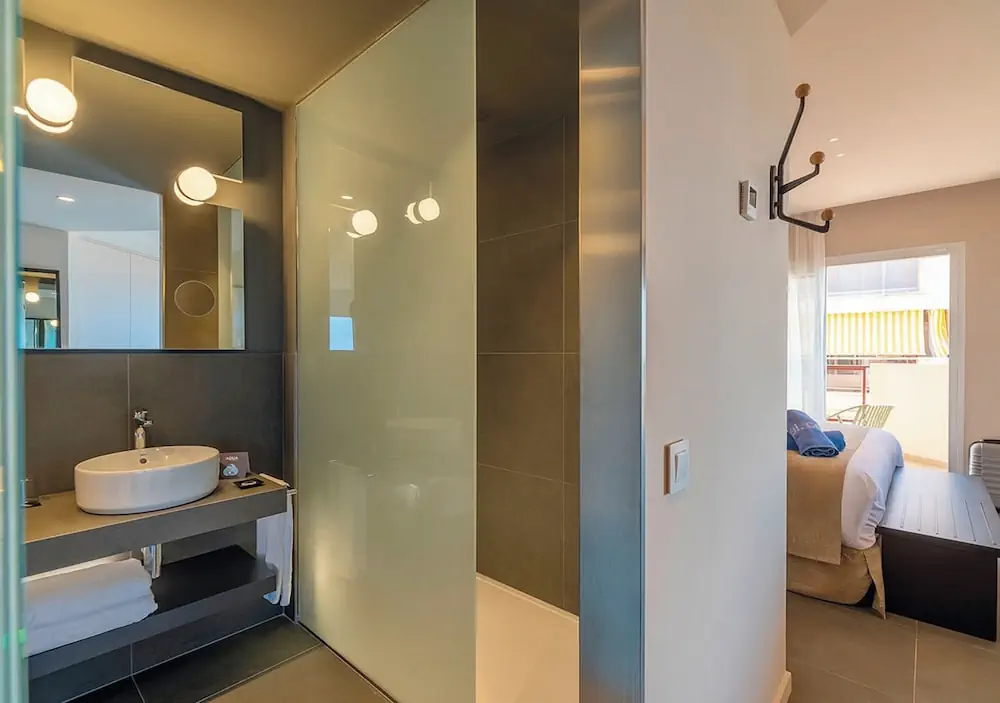HOTEL: AQUA Hotel Promenade and Spa