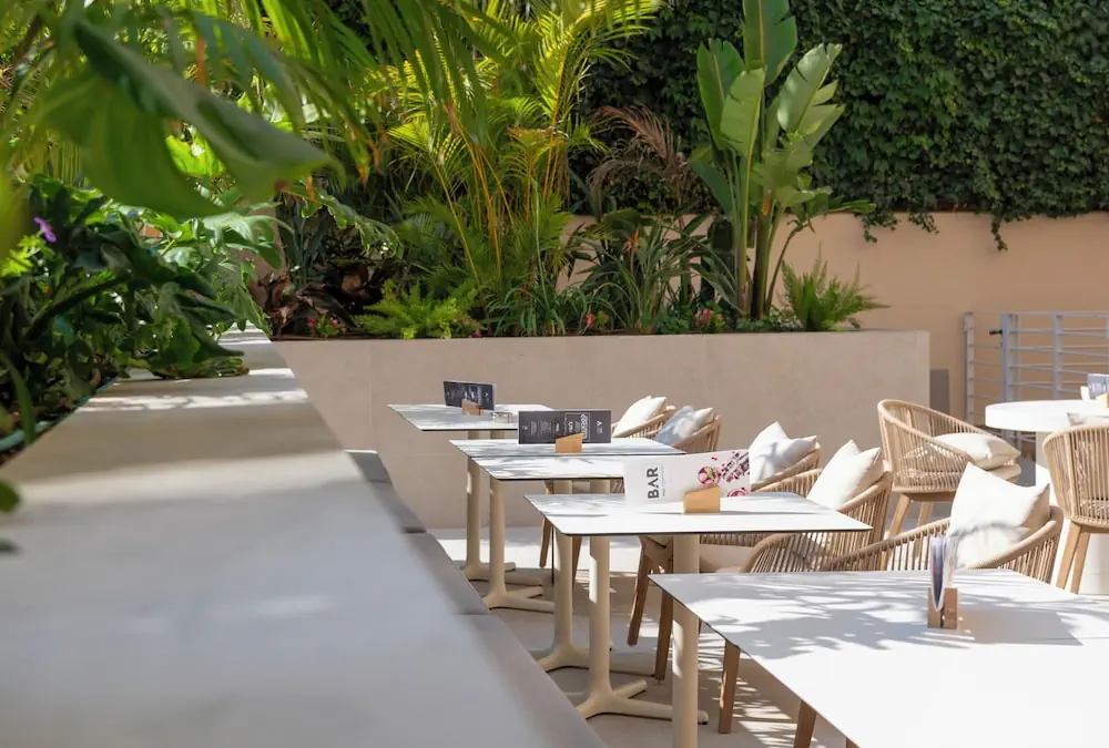 HOTEL: AQUA Hotel Promenade and Spa